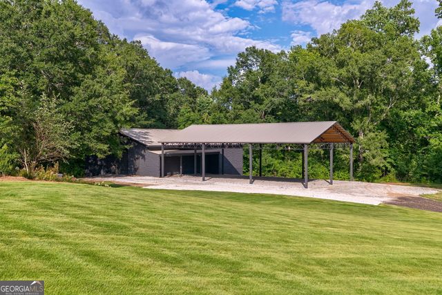 1321A Garrett Road, Statham, GA 30666