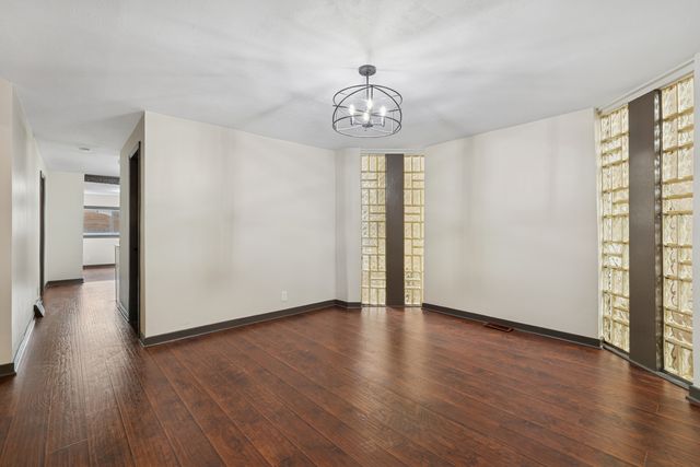 3045 W EASTWOOD Avenue 1, Chicago, IL 60625