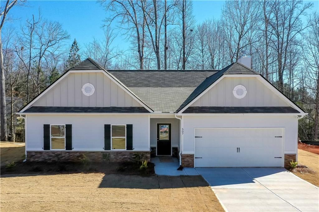 507 Charleston Place, Villa Rica, GA 30180