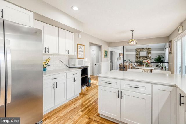 10212 HARVEST FIELDS DR, Woodstock, MD 21163