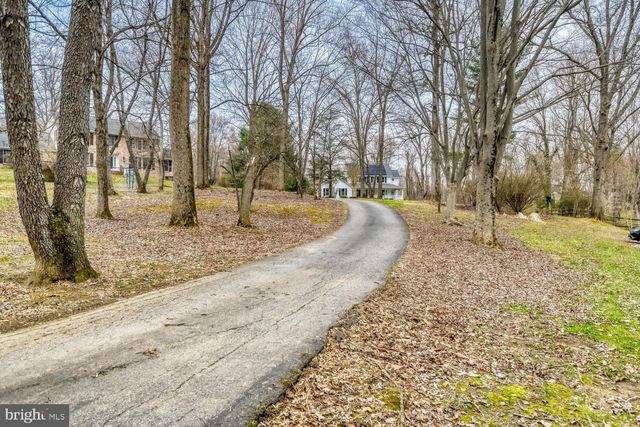 10212 HARVEST FIELDS DR, Woodstock, MD 21163