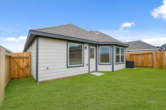 9223 Grace Ridge Drive, Willis, TX 77318