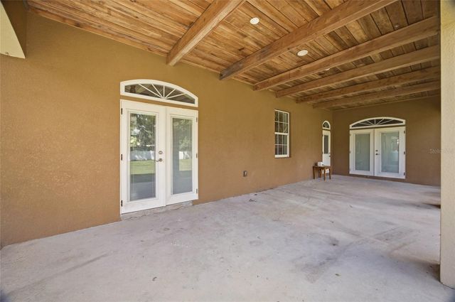1208 W BAKER STREET, Plant City, FL 33563