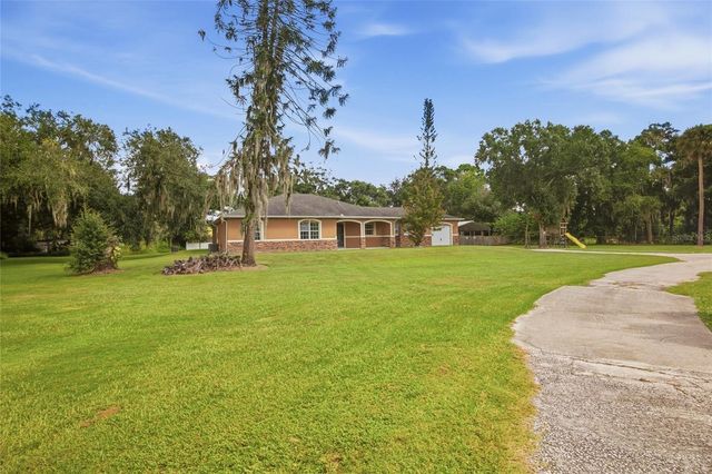 1208 W BAKER STREET, Plant City, FL 33563