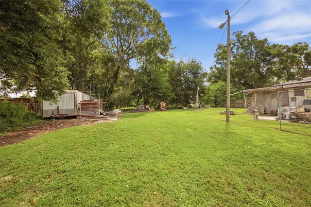 1208 W BAKER STREET, Plant City, FL 33563