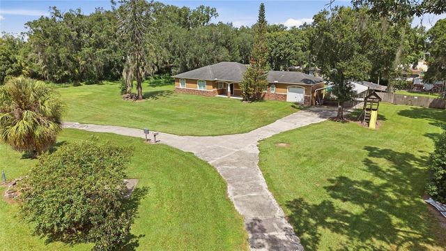 1208 W BAKER STREET, Plant City, FL 33563