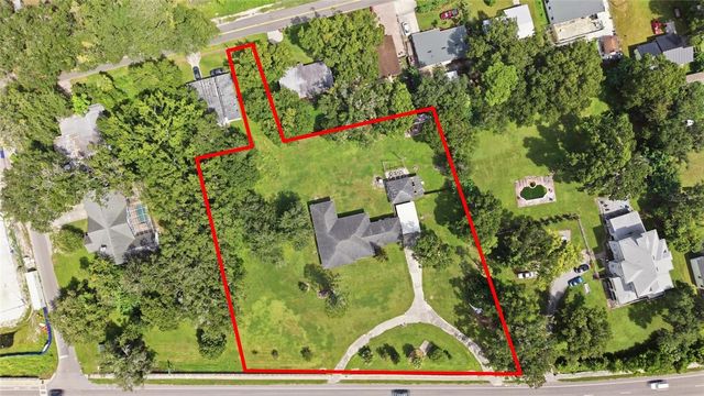 1208 W BAKER STREET, Plant City, FL 33563