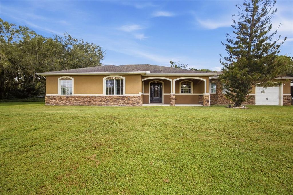 1208 W BAKER STREET, Plant City, FL 33563