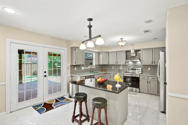 2226 Crystal Creek Lane, Garland, TX 75040