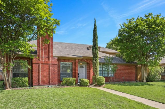 2226 Crystal Creek Lane, Garland, TX 75040