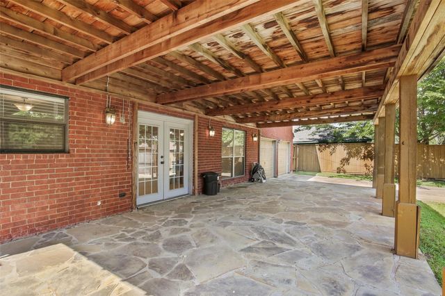2226 Crystal Creek Lane, Garland, TX 75040