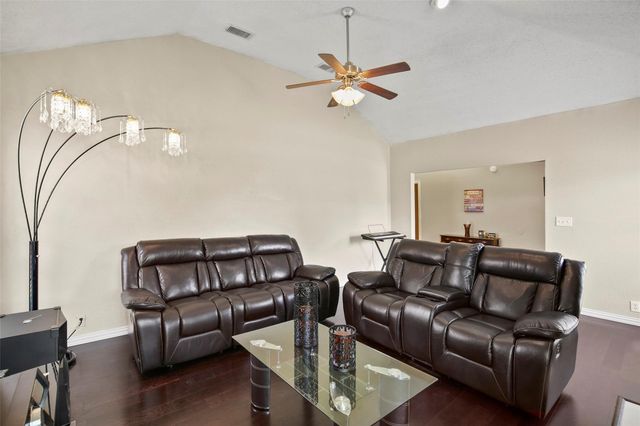 2226 Crystal Creek Lane, Garland, TX 75040