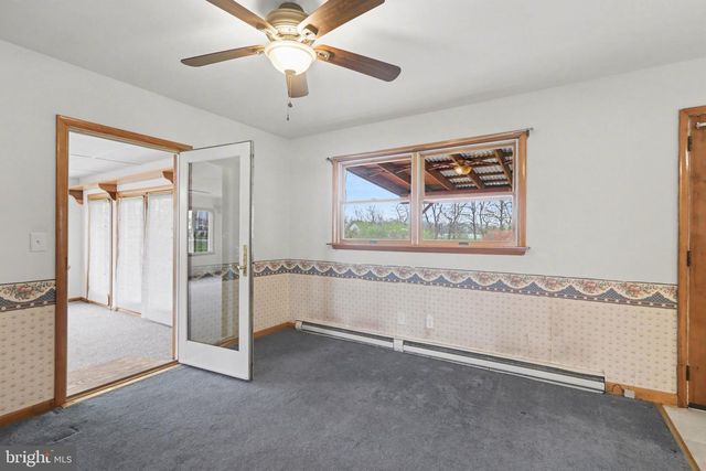205 N MIDDLESEX RD, Carlisle, PA 17013