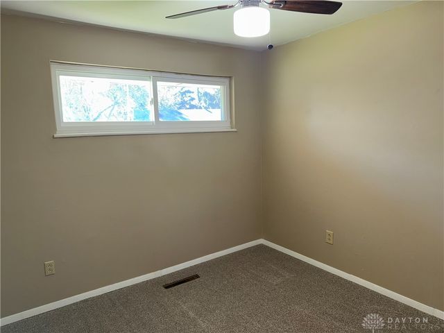 5669 Traymore Drive, Dayton, OH 45424