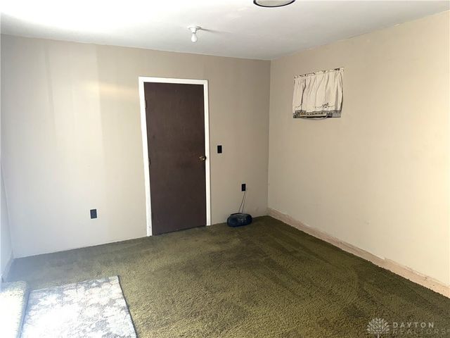 5669 Traymore Drive, Dayton, OH 45424