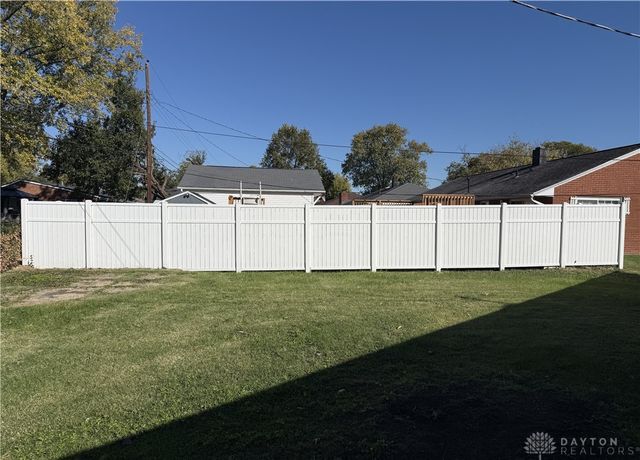 5669 Traymore Drive, Dayton, OH 45424