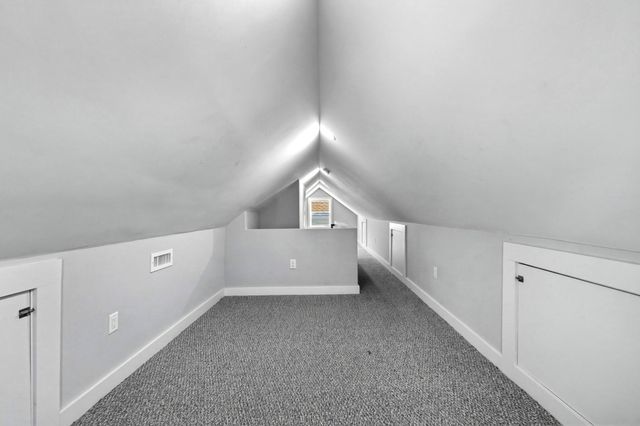 42 School St 2, Salem, MA 01970