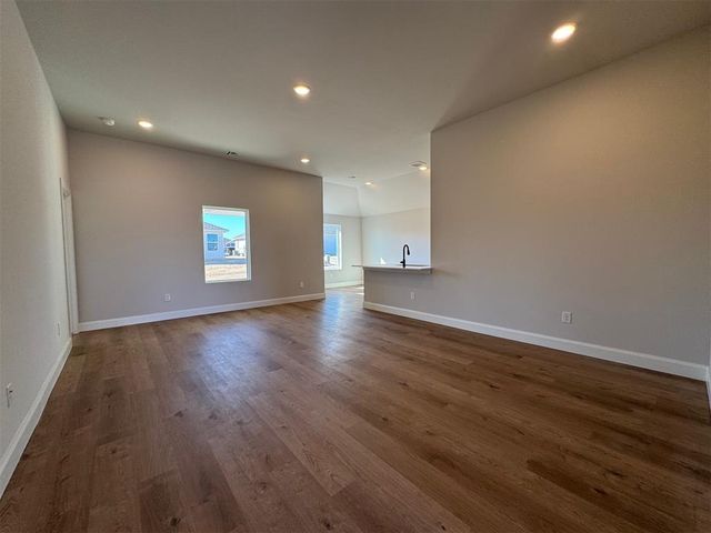 941 S Buffalo Lane, Mustang, OK 73064