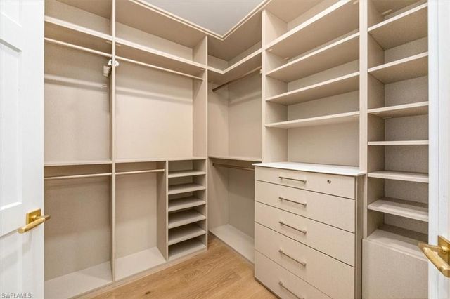 226 Monterey DR, Naples, FL 34119