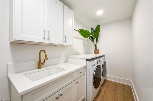 226 Monterey DR, Naples, FL 34119