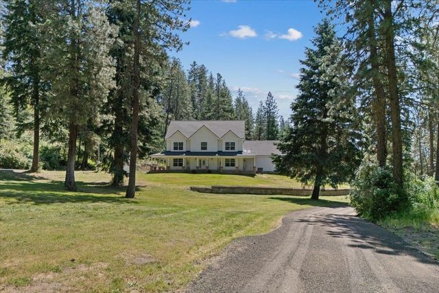 12710 E Kronquist Rd, Mead, WA 99021