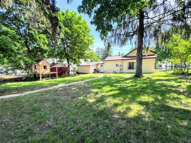 311 N Warren Avenue, Big Rapids, MI 49307