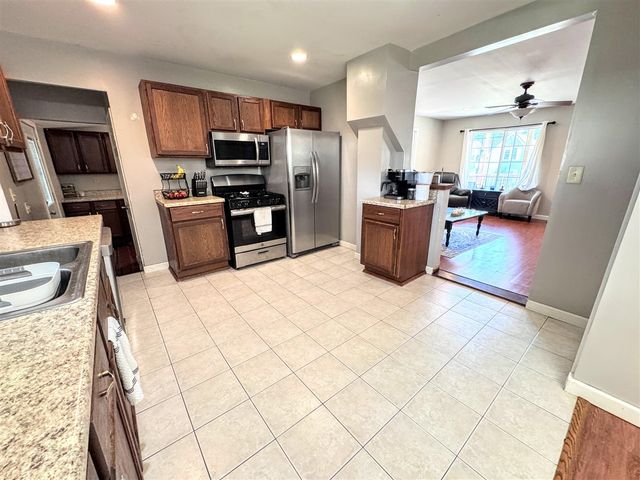311 N Warren Avenue, Big Rapids, MI 49307