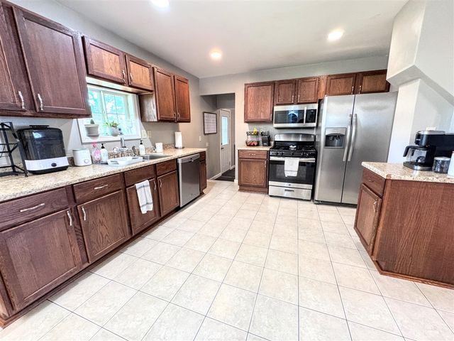 311 N Warren Avenue, Big Rapids, MI 49307