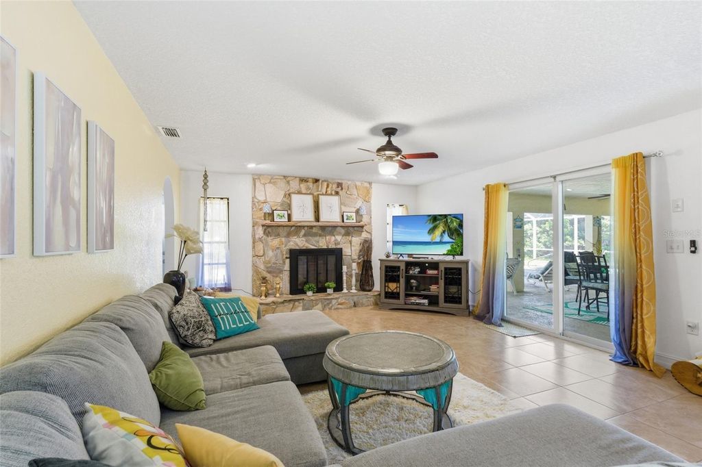 Image 11 of property listing at 4248 KILPATRICK STREET, Port Charlotte, FL 33948
