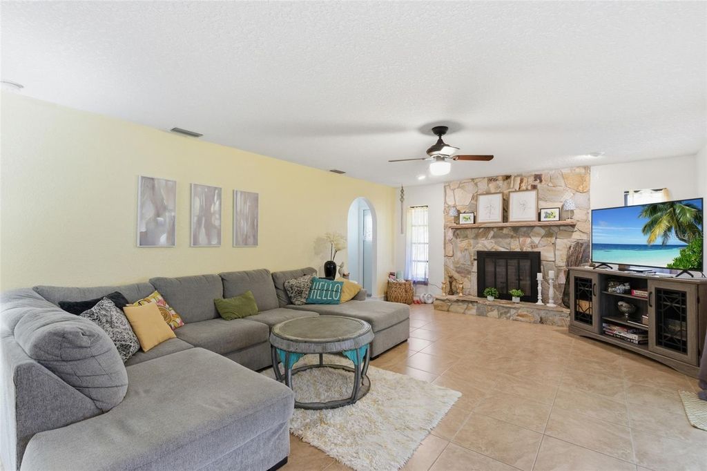 Image 10 of property listing at 4248 KILPATRICK STREET, Port Charlotte, FL 33948