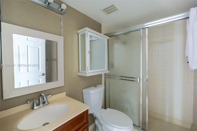 4205 Village Dr D, Delray Beach, FL 33445