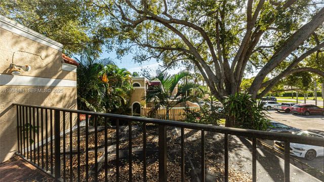 4205 Village Dr D, Delray Beach, FL 33445