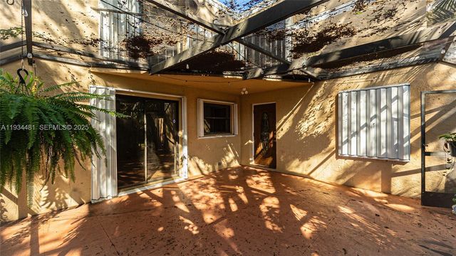 4205 Village Dr D, Delray Beach, FL 33445