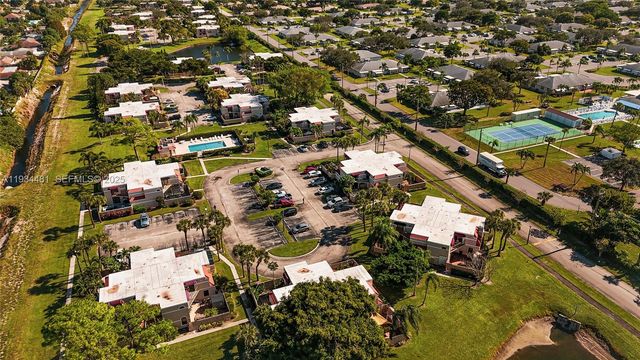 4205 Village Dr D, Delray Beach, FL 33445
