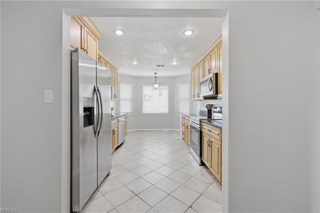5517 Cabin John DR, Virginia Beach, VA 23464