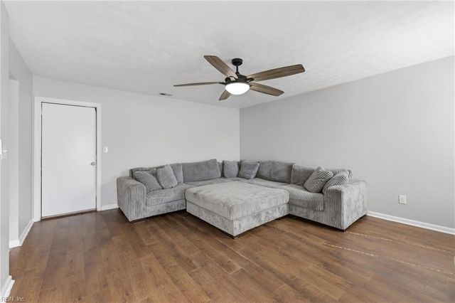 5517 Cabin John DR, Virginia Beach, VA 23464