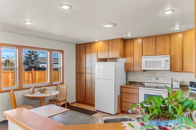 605 Pinyon Place, Omak, WA 98841