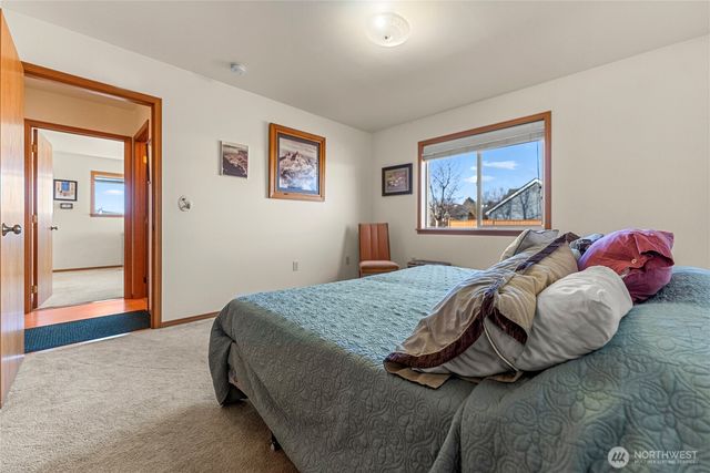 605 Pinyon Place, Omak, WA 98841