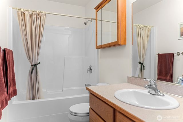 605 Pinyon Place, Omak, WA 98841