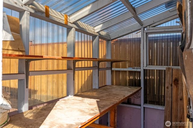 605 Pinyon Place, Omak, WA 98841