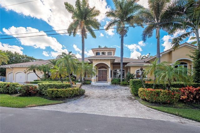 3220 NE 165th Street, North Miami Beach, FL 33160