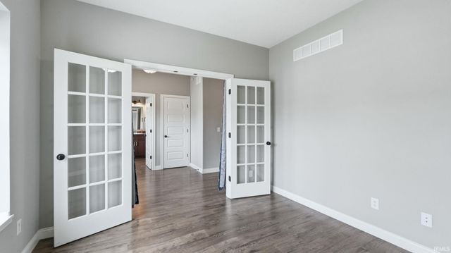 11176 Prairie Rose Pass, Roanoke, IN 46783