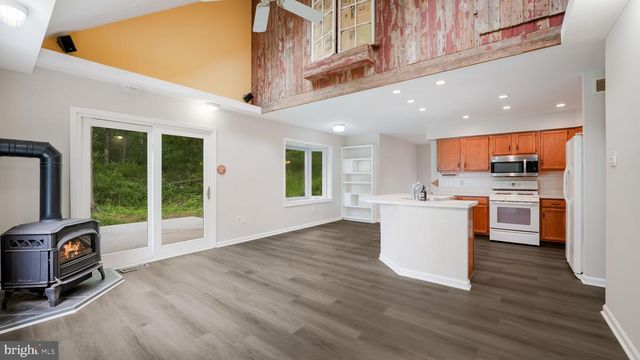 108 WILLIAMSON CT, Chalfont, PA 18914