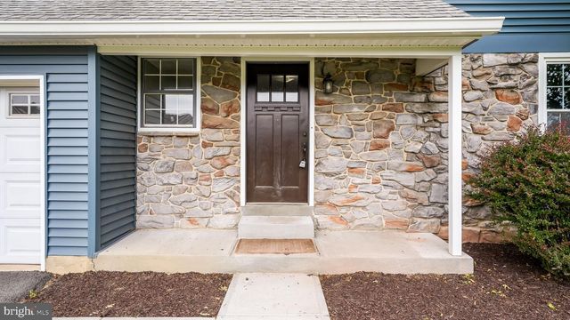108 WILLIAMSON CT, Chalfont, PA 18914