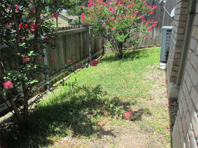 1015 E Yager LN 69, Austin, TX 78753