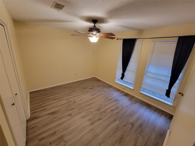 1015 E Yager LN 69, Austin, TX 78753