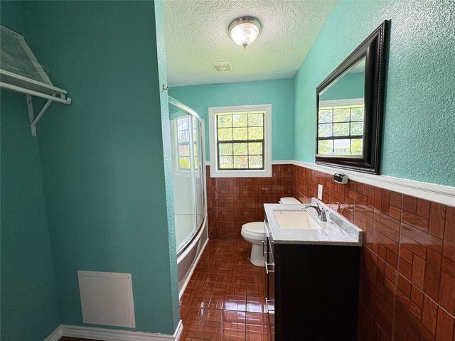 1205 Lamar, Mt Pleasant, TX 75455