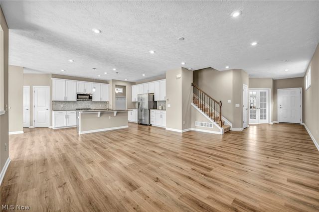 6244 Cardinal Meadow Court, Mentor, OH 44060