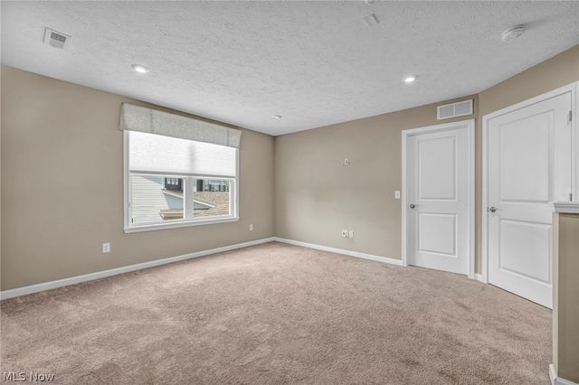 6244 Cardinal Meadow Court, Mentor, OH 44060