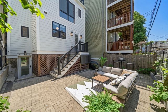 181 I Street, Boston, MA 02127